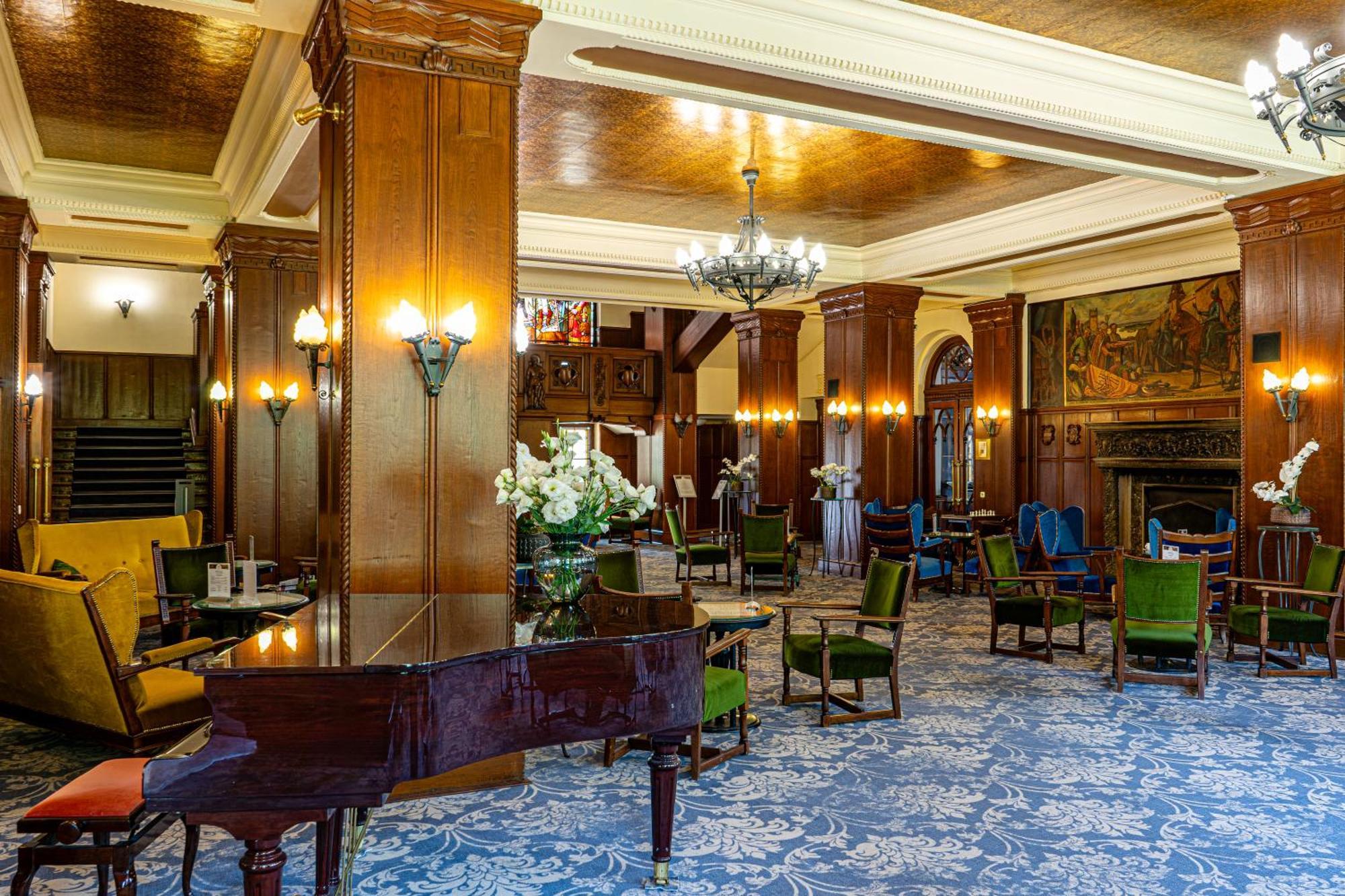 Hotel Palota ลิลลาฟือแร็ด ภายนอก รูปภาพ
